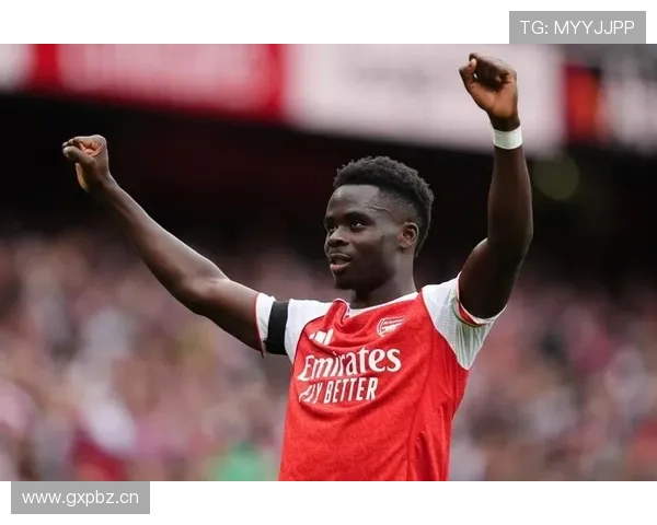 英超阿森纳续约萨卡