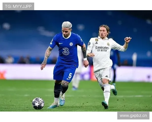 恩佐 vs 罗德里：节奏型中场的差距分析